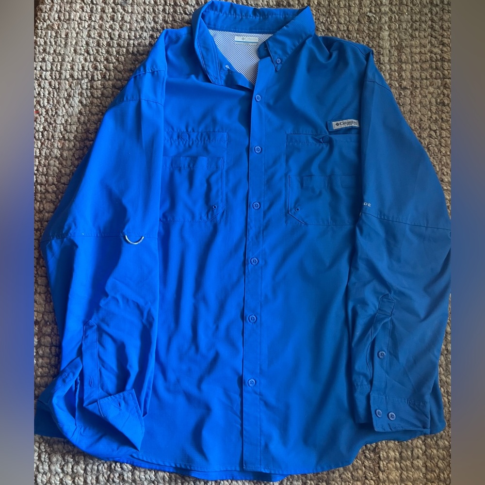Like New Mens Columbia fishing shirt